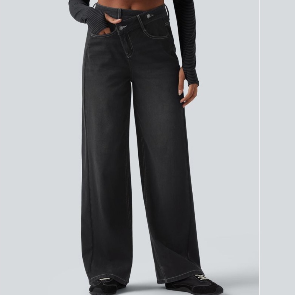 Halara Flex Asymmetric High Wasted Baggy Jean NWT